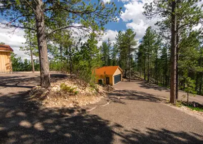 Koch Chalet Lead - Image 2