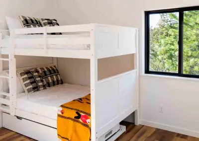 605 Cabin Spearfish - Image 8